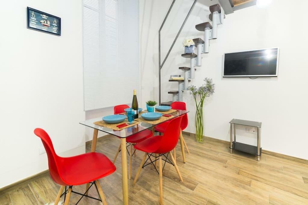 Miniloft Rosso - Mini-Loft Sanremo Centro. Wifi & Aria Condizionata Apartment ภายนอก รูปภาพ